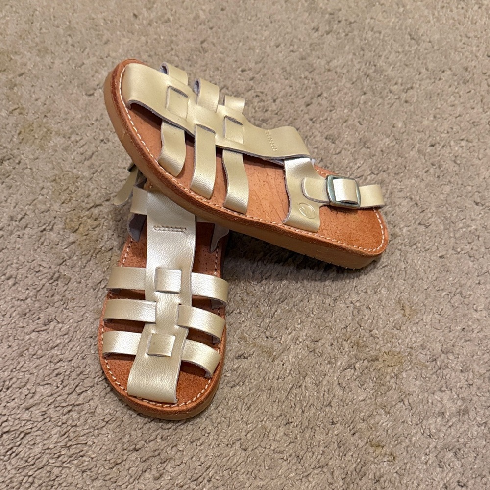 Freshly Picked Platinum Girls Sandals Size 10 (toddler)